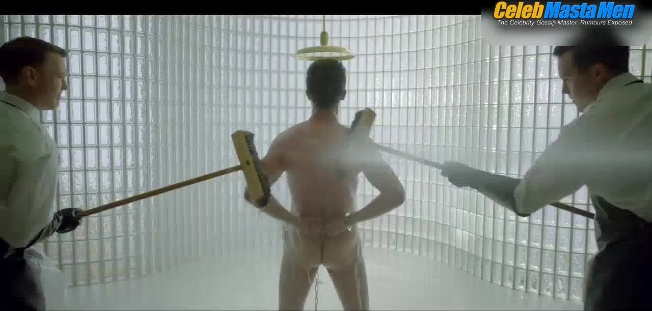 Finn Wittrock ’s Booty, Shirtless Scene From Ratched - Photo 2 of 5 photo 1
