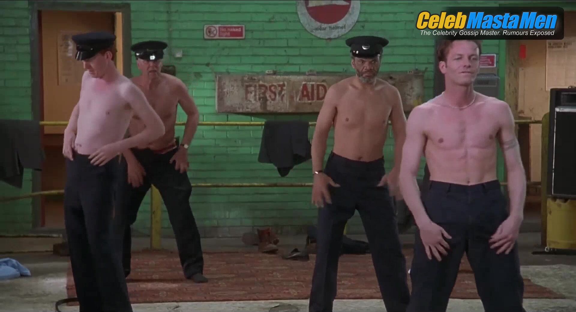 Anthony Anderson , Joel Mchale, Taye Diggs, Tyler Posey And - Photo 1 of 5