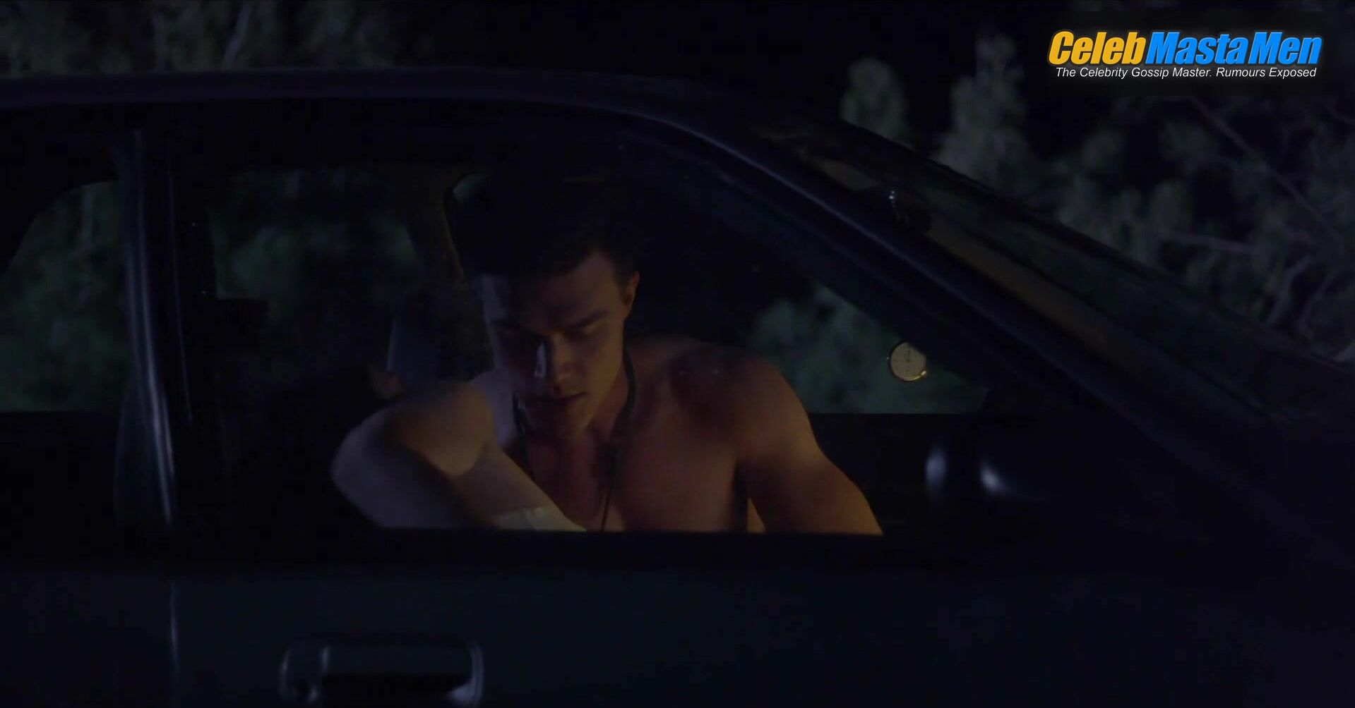 Finn Wittrock ’s Shirtless, Straight Scene From The - Photo 3 of 5 photo 4