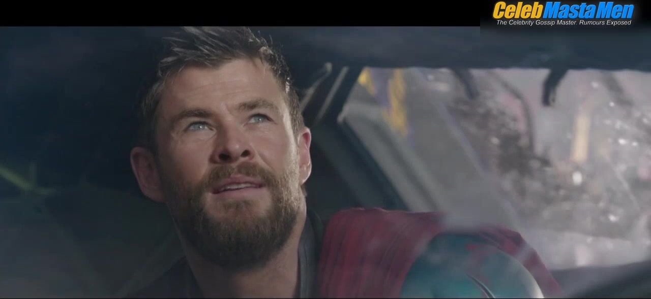 Mark Ruffalo ’s Sexy Scene From Thor Ragnarok - Photo 2 of 5 photo 5
