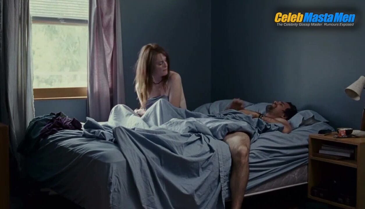 Mark Ruffalo Shirtless, Sexy Scene From The Kids Are All - Photo 1 of 5 photo 4