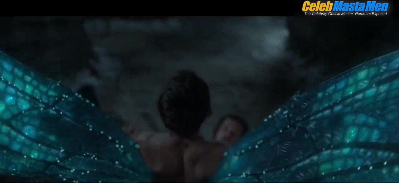 Orlando Bloom Ass In A Straight Scene From Carnival Row - Photo 3 of 5 photo 5
