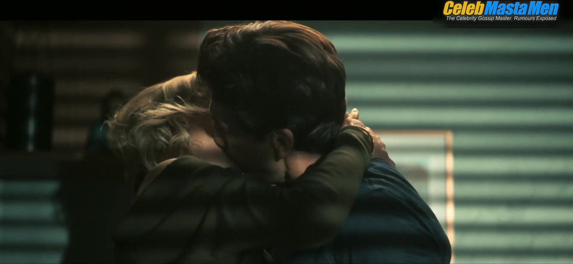 Jon Bernthal Shirtless In A Straight Scene From American - Photo 1 of 5 photo 2