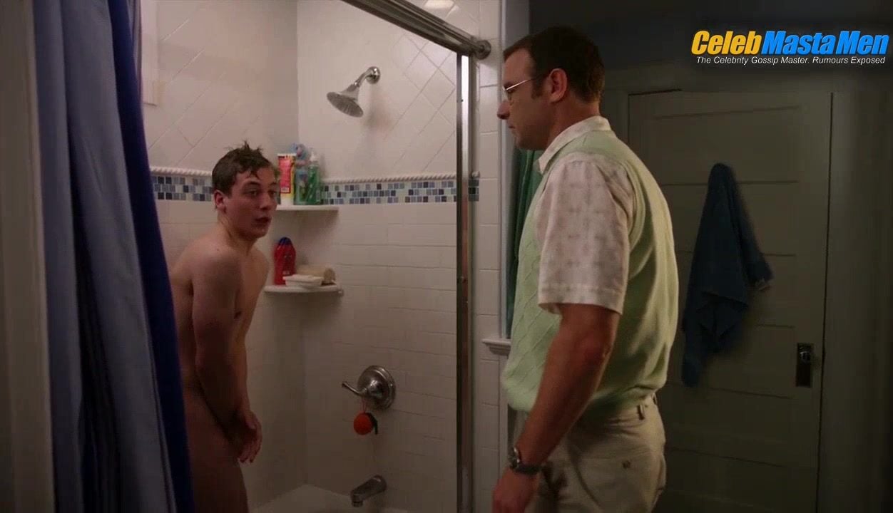 Jeremy Allen White ’s Sexy Booty Scene In Movie 43 - Photo 2 of 5 photo 5