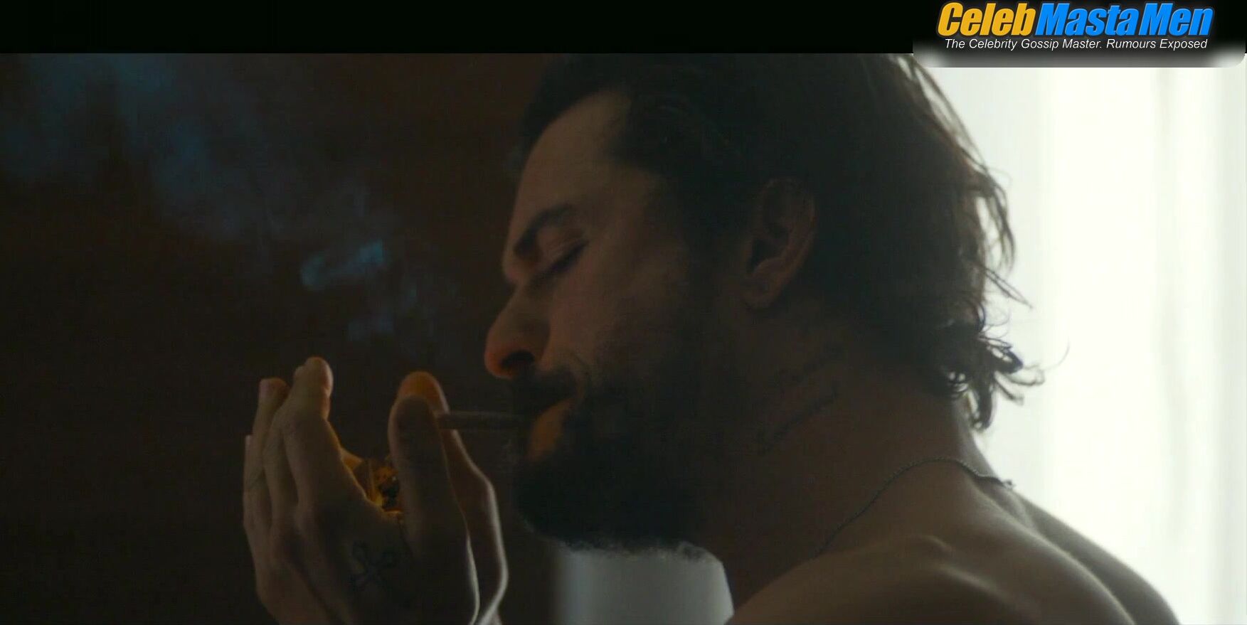 Orlando Bloom ’s Shirtless Scene From Red Right Hand - Photo 2 of 5 photo 1