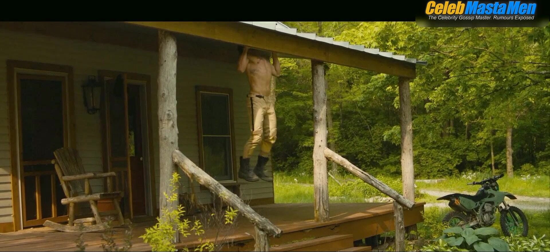 Orlando Bloom ’s Shirtless Scene From Red Right Hand - Photo 2 of 5 photo 5