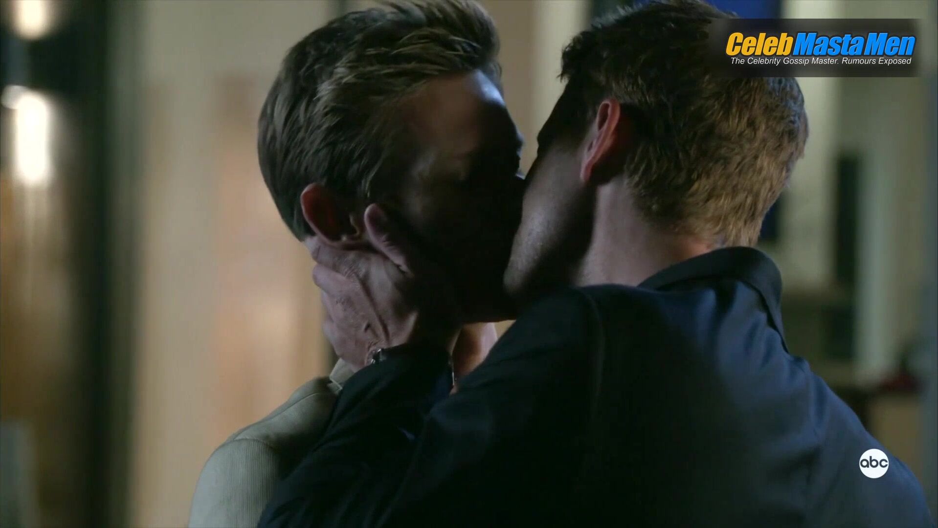 Gabriel Mann And Justin Hartley Gay Scene From Revenge - Photo 2 of 5 photo 4