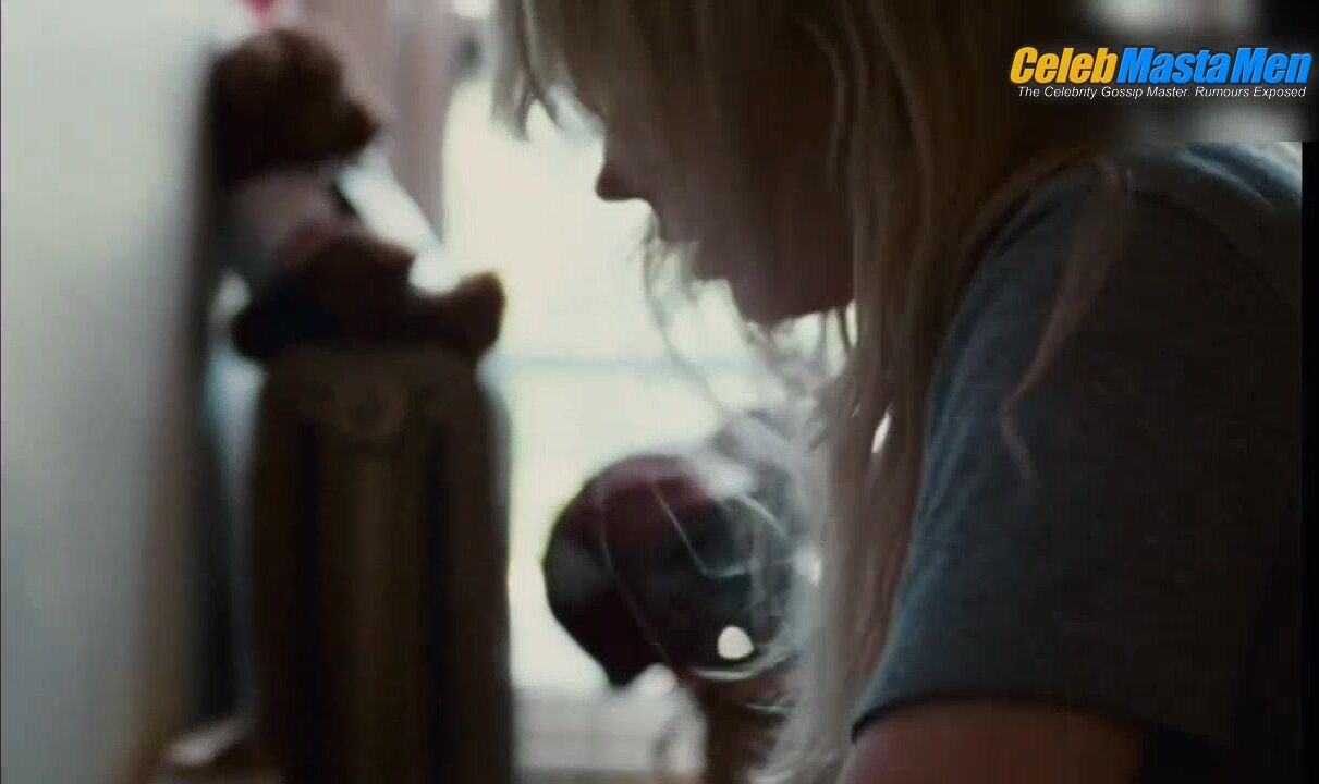 Mike Vogel Shirtless, Straight Sex Scene From Blue - Photo 5 of 5 photo 2