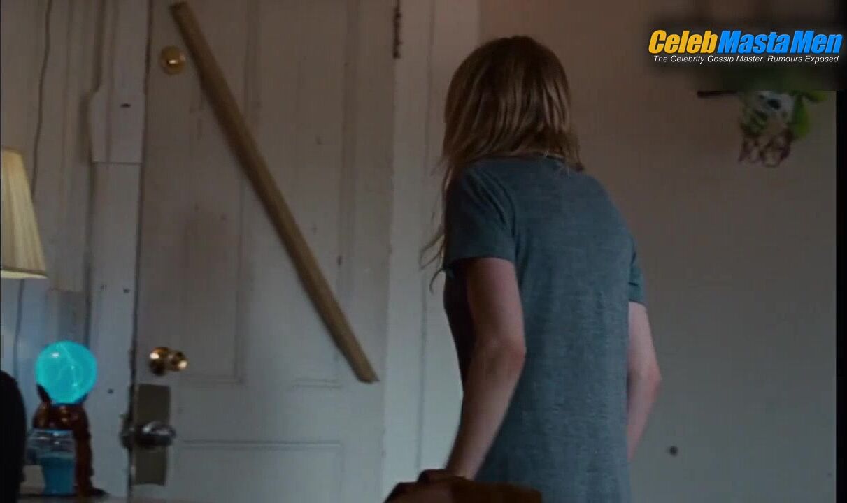 Mike Vogel Shirtless, Straight Sex Scene From Blue - Photo 5 of 5