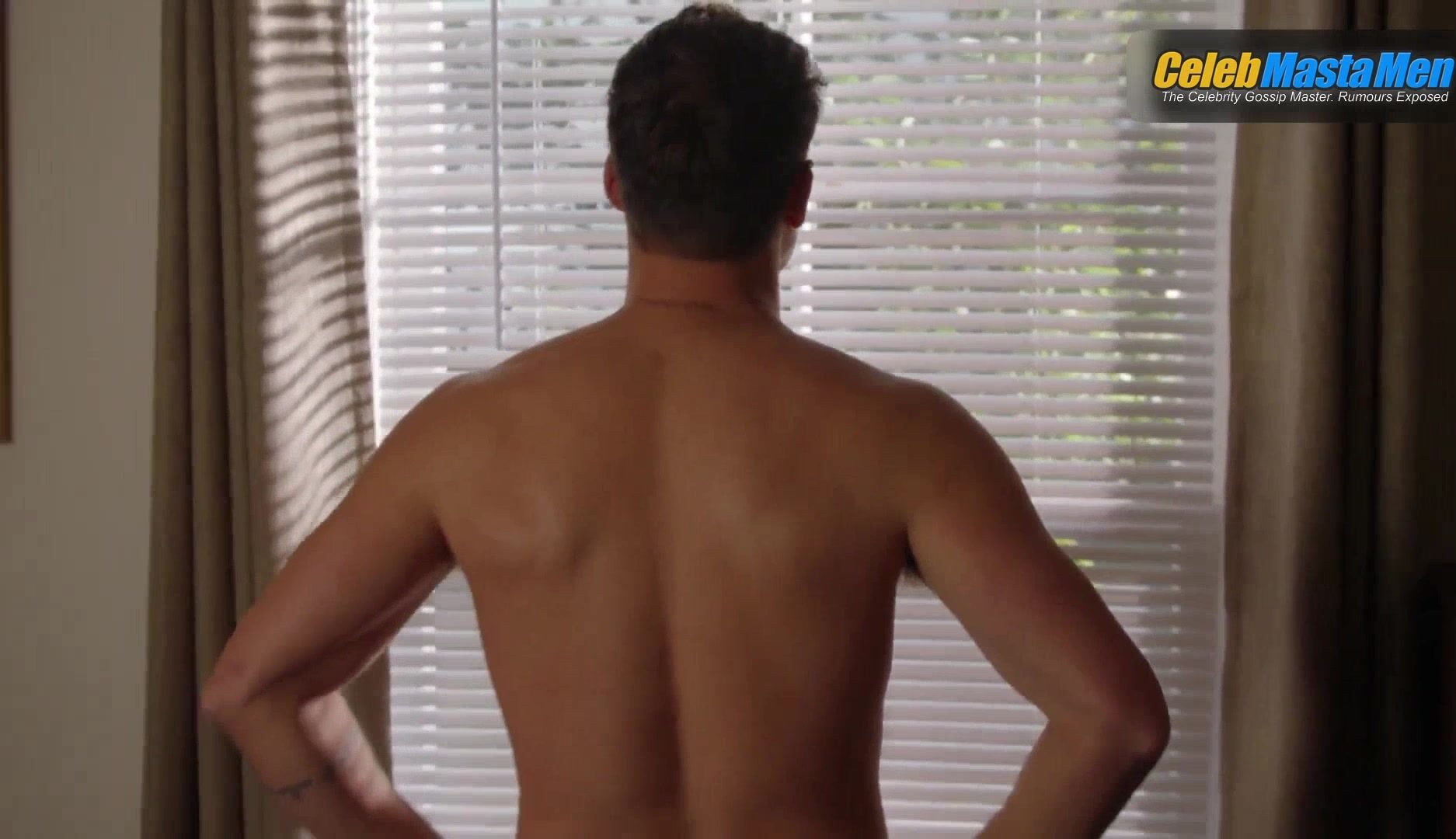 Ryan Guzman ’s Shirtless Scene From 9-1-1 - Photo 2 of 5