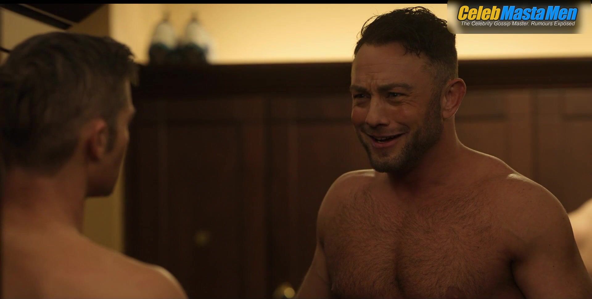 Jonathan Sadowski Mike Vogel And Shirtless, Naked Butt Scene - Photo 4 of 5 photo 1