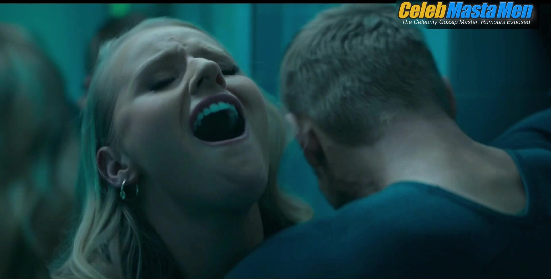 Mike Vogel Straight, Booty Scene From Sex/life - Photo 2 of 5 photo 5
