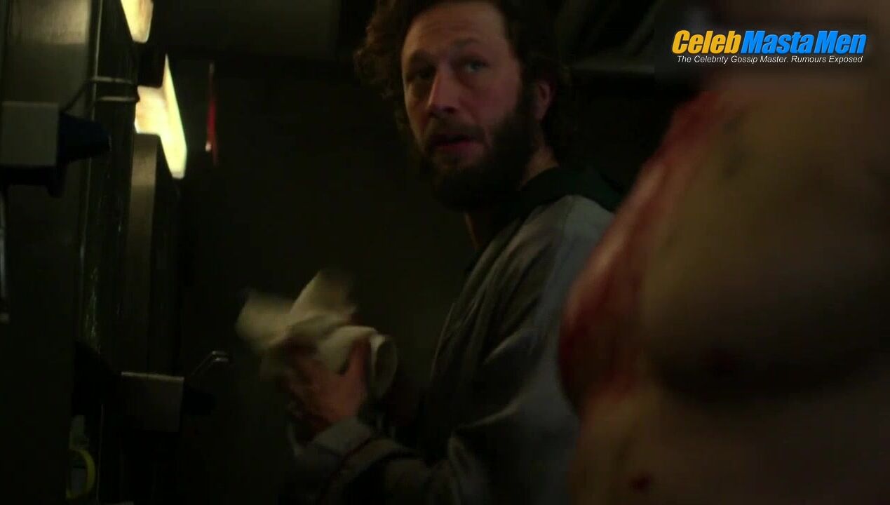 Jon Bernthal Hot Scene From Marvel’s The Punisher - Photo 2 of 5 photo 5