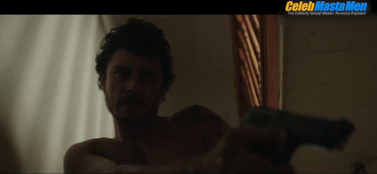 Orlando Bloom Shirtless, Booty Scene In Zulu - Photo 2 of 5