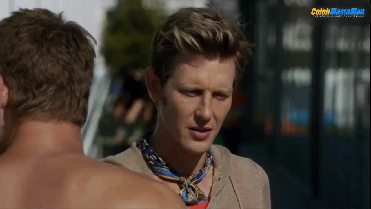 Justin Hartley Shirtless Scene From Revenge - Photo 3 of 5 photo 4