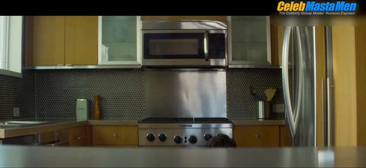 Ryan Guzman ’s Shirtless Scene From Papi Chulo - Photo 1 of 5 photo 2